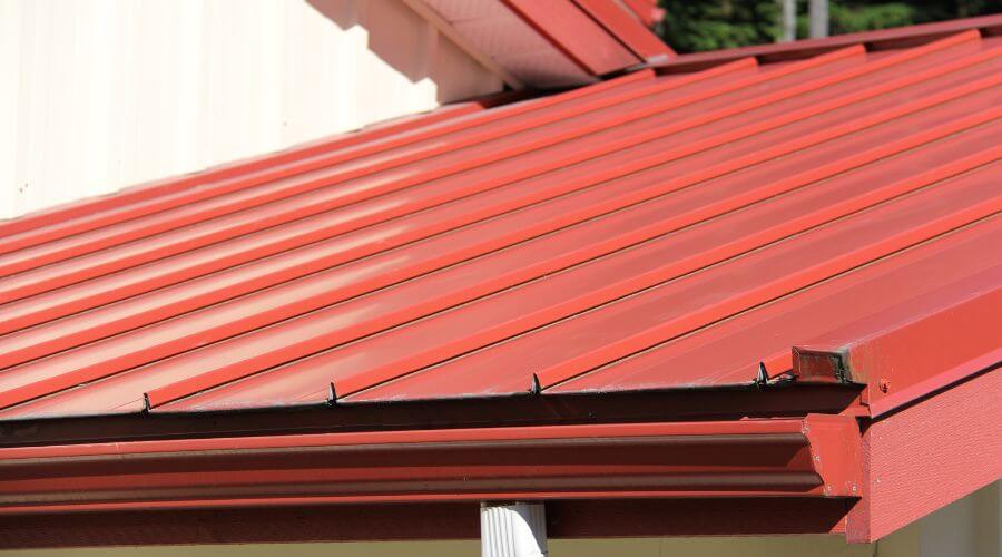 Gutter Debris Removal in Britt, MN